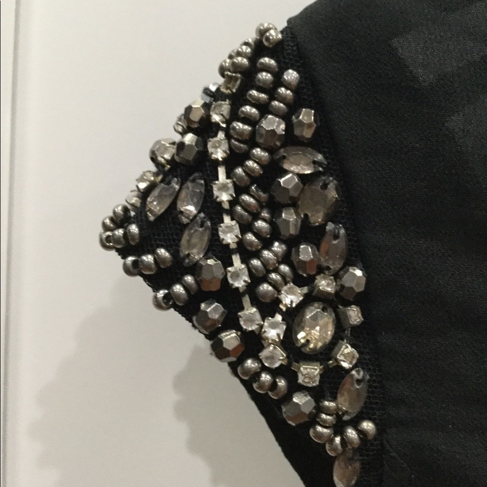 Flowing black blouse - Picture 2 of 4